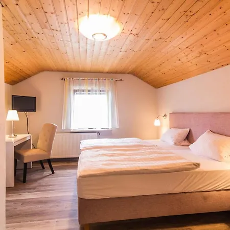 Braun Hotel Fahr